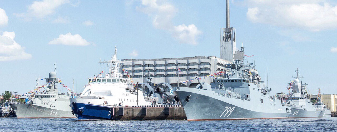 Руководство АО «Завод «Дагдизель» принимает участие в девятом Международном военно-морском салоне в Петербурге 